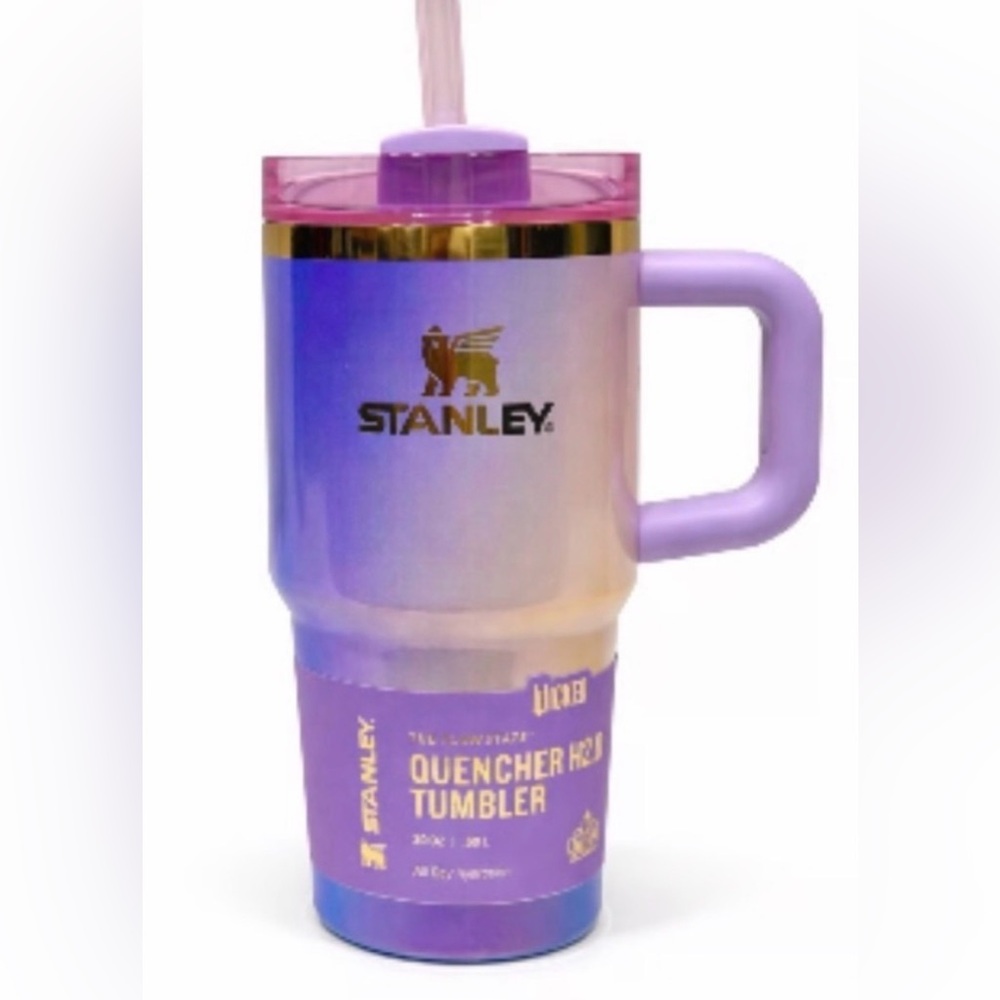Stanley x Target x Wicked Flowstate Quencher 20oz Tumbler Glinda - Picture 2 of 4